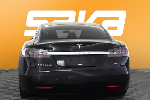 Tesla Model S vaihtoauto