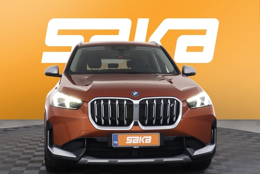 BMW iX1 vaihtoauto