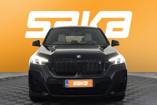 BMW iX1 vaihtoauto