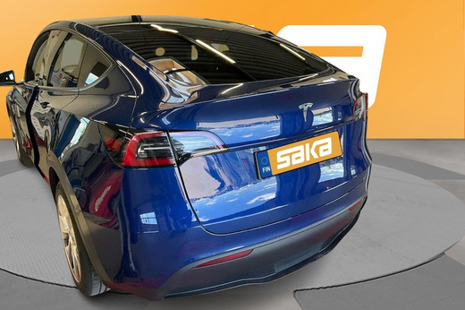 Tesla Model Y vaihtoauto