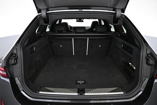 BMW M5 vaihtoauto