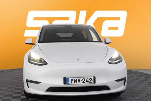 Tesla Model Y vaihtoauto