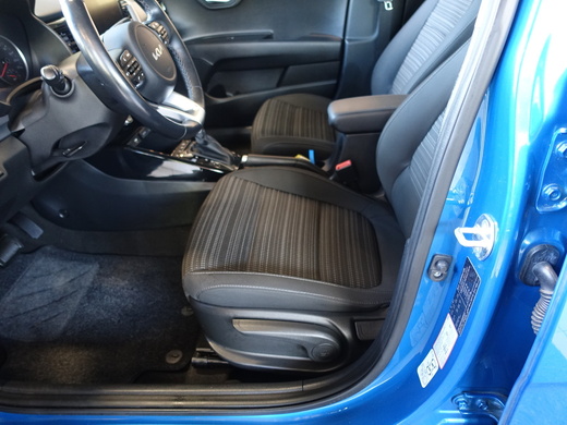Kia Stonic vaihtoauto
