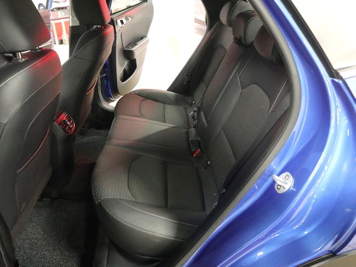 Kia XCeed vaihtoauto