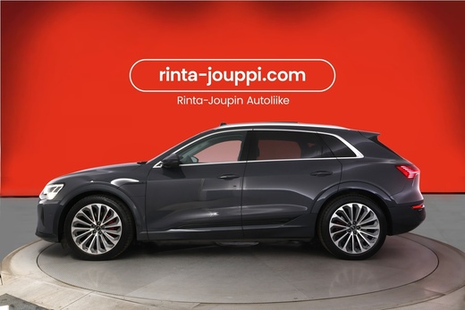 Audi Q8 e-tron vaihtoauto