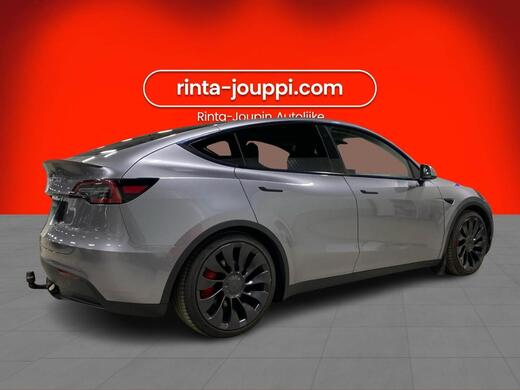 Tesla Model Y vaihtoauto