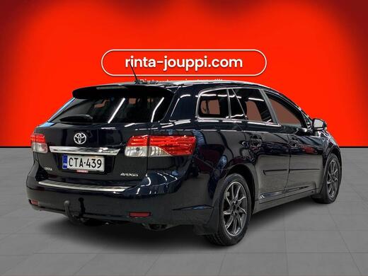 Toyota Avensis vaihtoauto