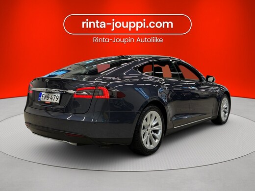 Tesla Model S vaihtoauto
