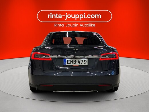 Tesla Model S vaihtoauto