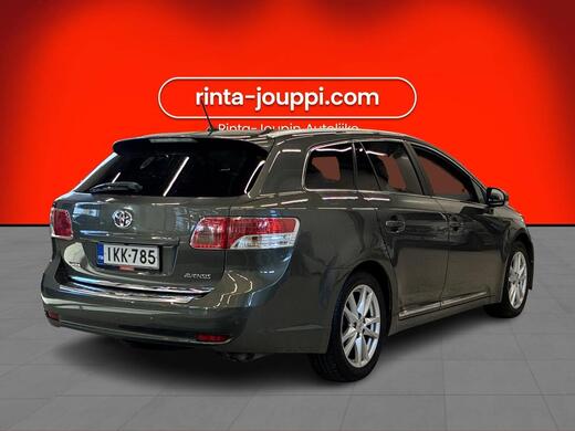 Toyota Avensis vaihtoauto