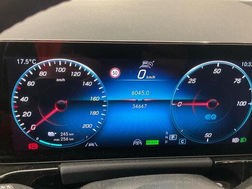 Mercedes-Benz EQA vaihtoauto