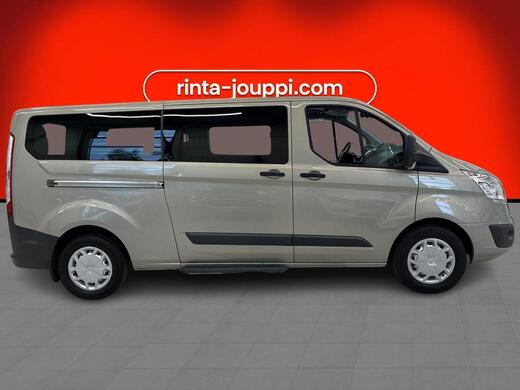 Ford Tourneo Custom vaihtoauto