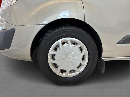 Ford Tourneo Custom vaihtoauto