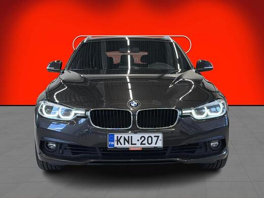 BMW 320 vaihtoauto