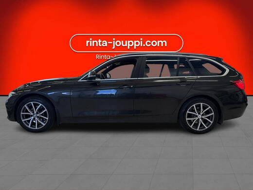 BMW 320 vaihtoauto