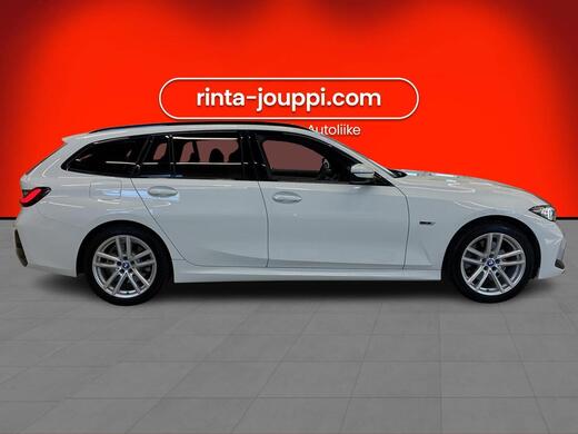 BMW 330 vaihtoauto