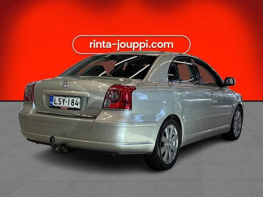 Toyota Avensis vaihtoauto
