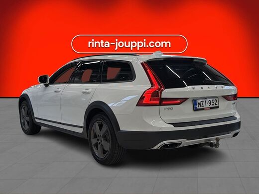 Volvo V90 Cross Country vaihtoauto