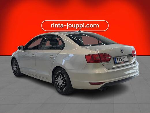 Volkswagen Jetta vaihtoauto
