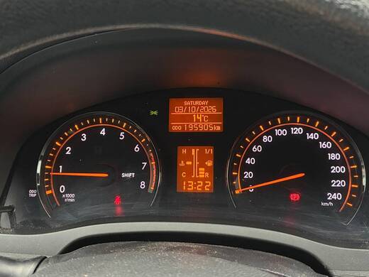 Toyota Avensis vaihtoauto