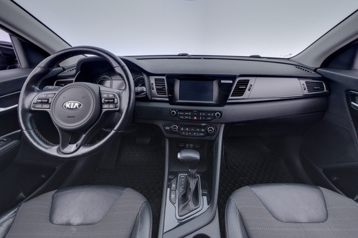 Kia Niro vaihtoauto