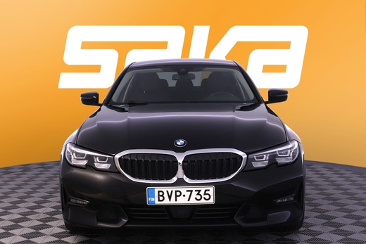 BMW 320 vaihtoauto