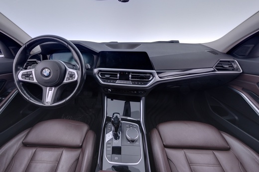 BMW 320 vaihtoauto