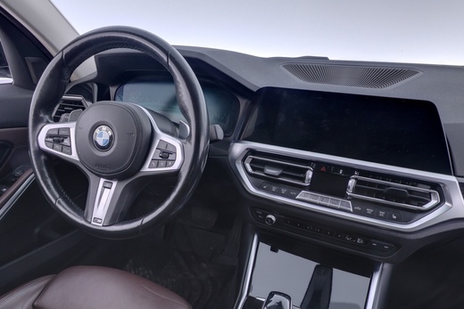 BMW 320 vaihtoauto