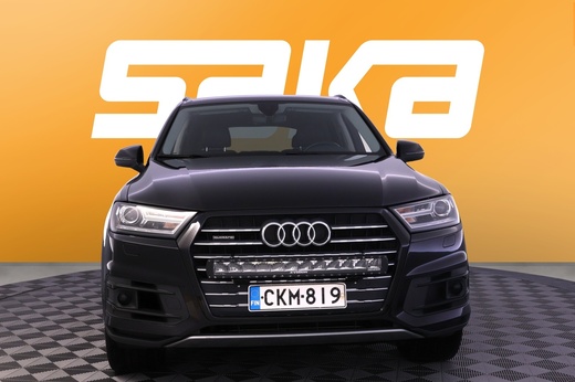 Audi Q7 vaihtoauto