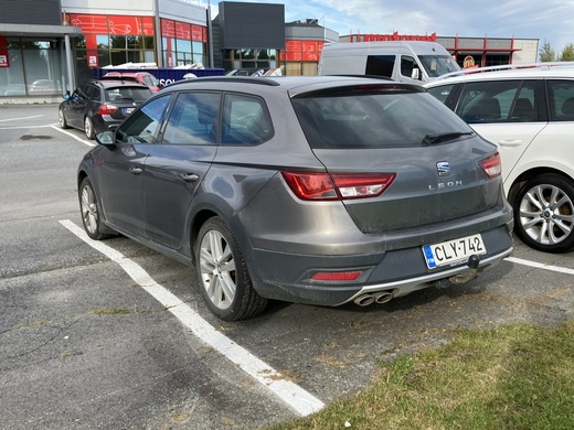 SEAT Leon X-Perience vaihtoauto