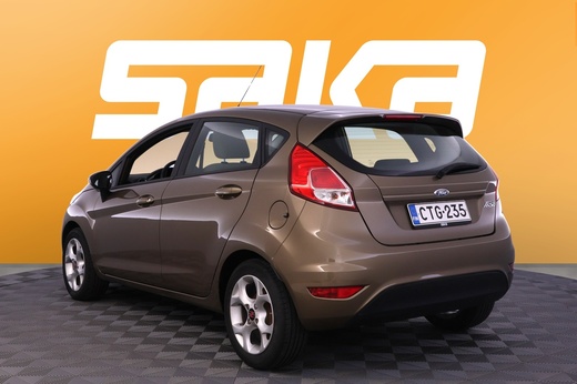 Ford Fiesta vaihtoauto