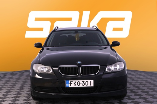 BMW 320 vaihtoauto