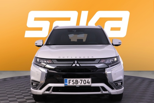 Mitsubishi Outlander PHEV vaihtoauto