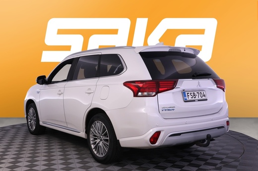 Mitsubishi Outlander PHEV vaihtoauto