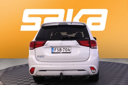 Mitsubishi Outlander PHEV vaihtoauto