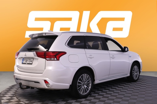 Mitsubishi Outlander PHEV vaihtoauto