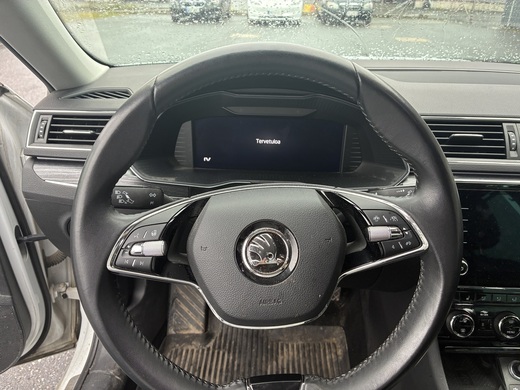 Skoda Superb vaihtoauto