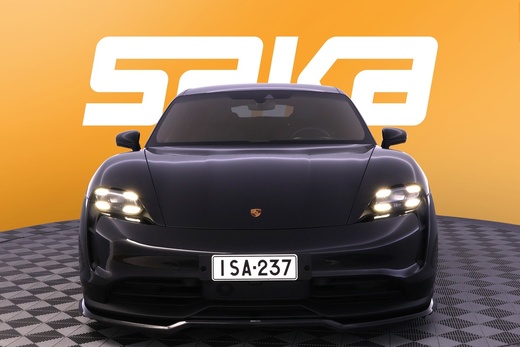 Porsche Taycan vaihtoauto