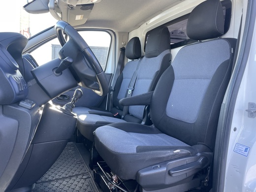 Opel Vivaro vaihtoauto