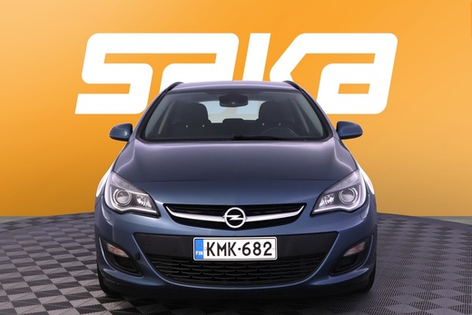 Opel Astra vaihtoauto