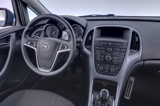 Opel Astra vaihtoauto
