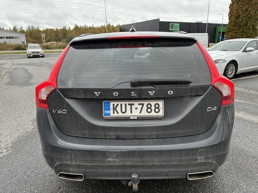 Volvo V60 vaihtoauto