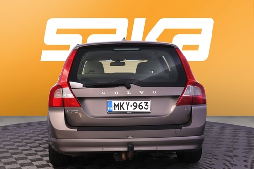 Volvo V70 vaihtoauto