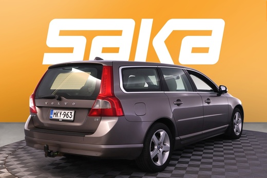 Volvo V70 vaihtoauto