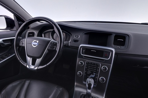 Volvo V60 Cross Country vaihtoauto