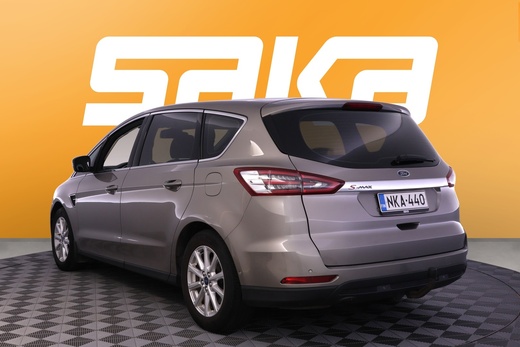 Ford S-MAX vaihtoauto