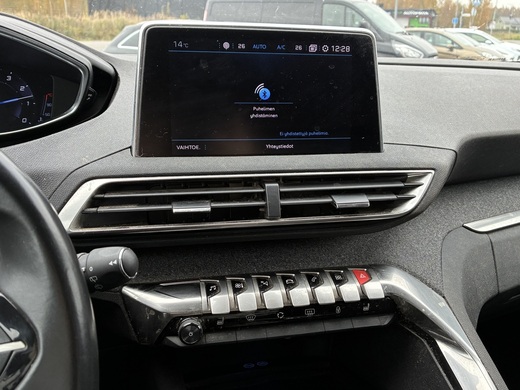 Peugeot 5008 vaihtoauto