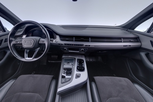 Audi Q7 vaihtoauto