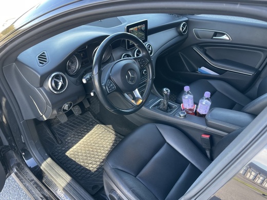 Mercedes-Benz CLA-sarja vaihtoauto