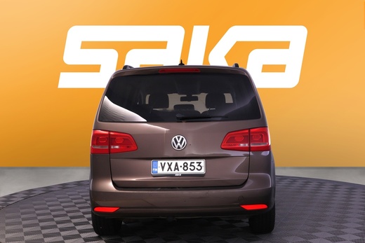 Volkswagen Touran vaihtoauto